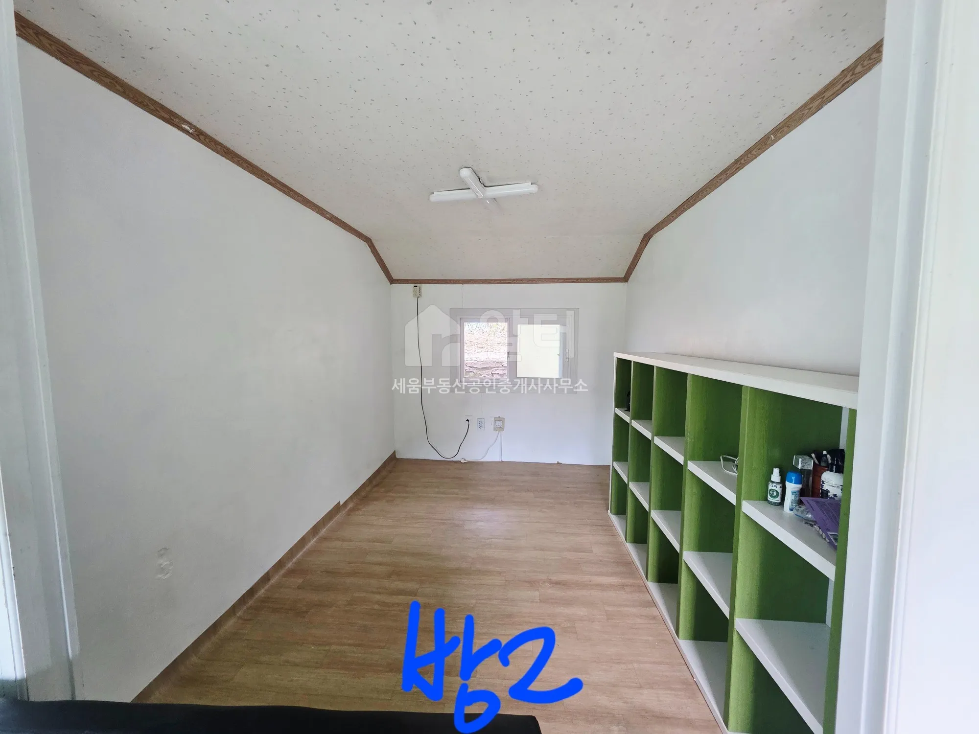 Partially Remodeled Country House for Sale in Nangdo-ri, Hwajeong-myeon, Yeosu, Jeonnam-Gwangju Integrated Special City photo 7