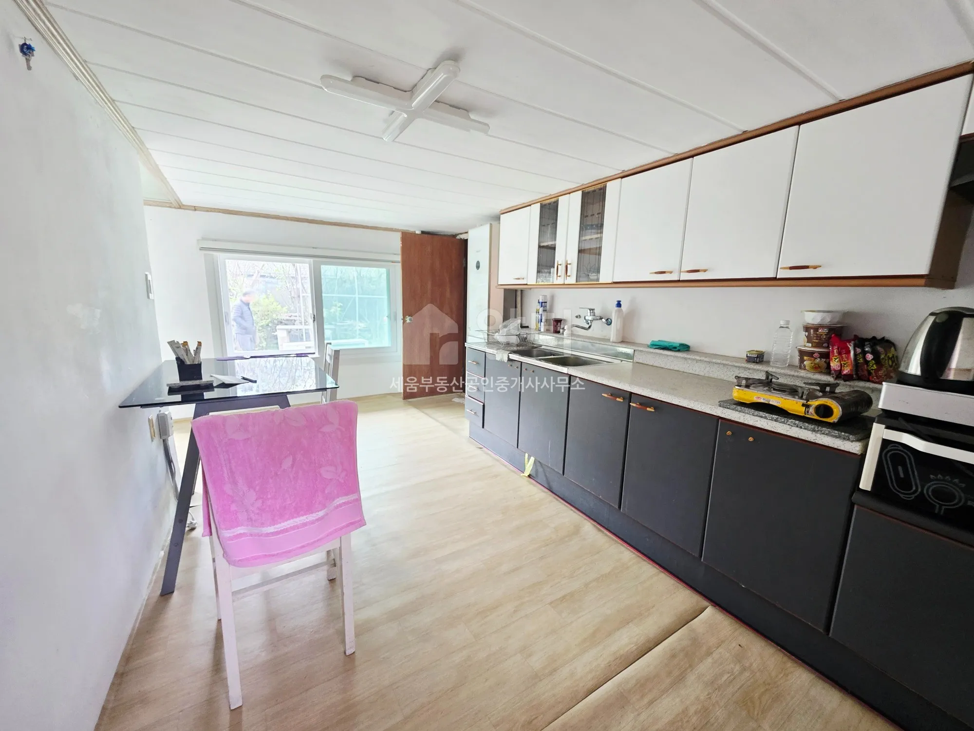 Partially Remodeled Country House for Sale in Nangdo-ri, Hwajeong-myeon, Yeosu, Jeonnam-Gwangju Integrated Special City photo 4