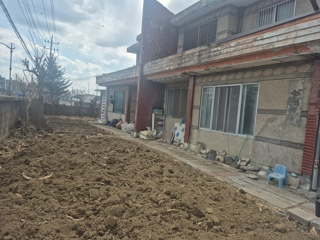Two-Story House for Sale Toward Uirimji in Jecheon, Chungcheongbuk-do photo 4