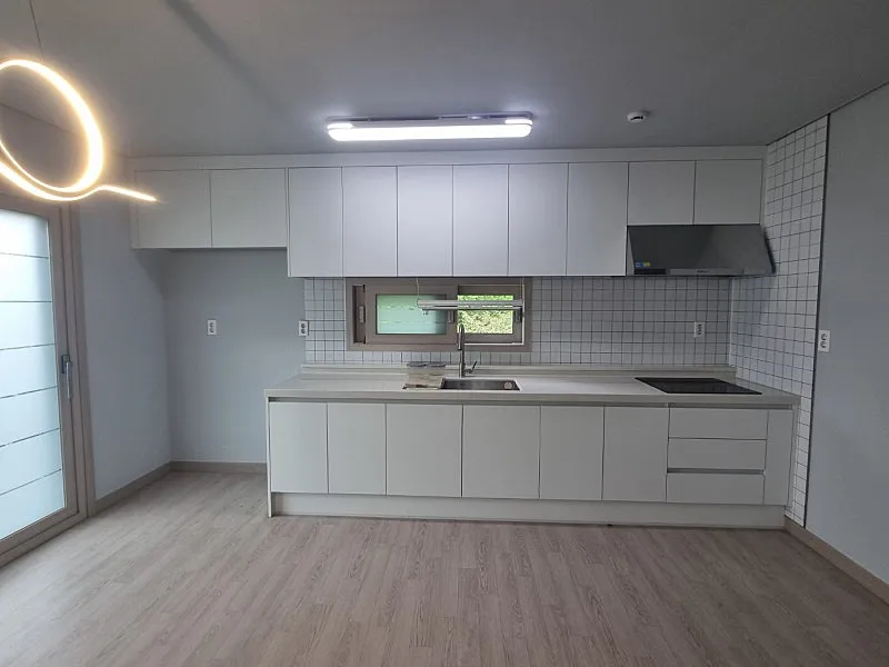 Newly Built Country House for Sale in Sanhuri, Taean-gun, Chungnam, 233 Pyeong of Land photo 5