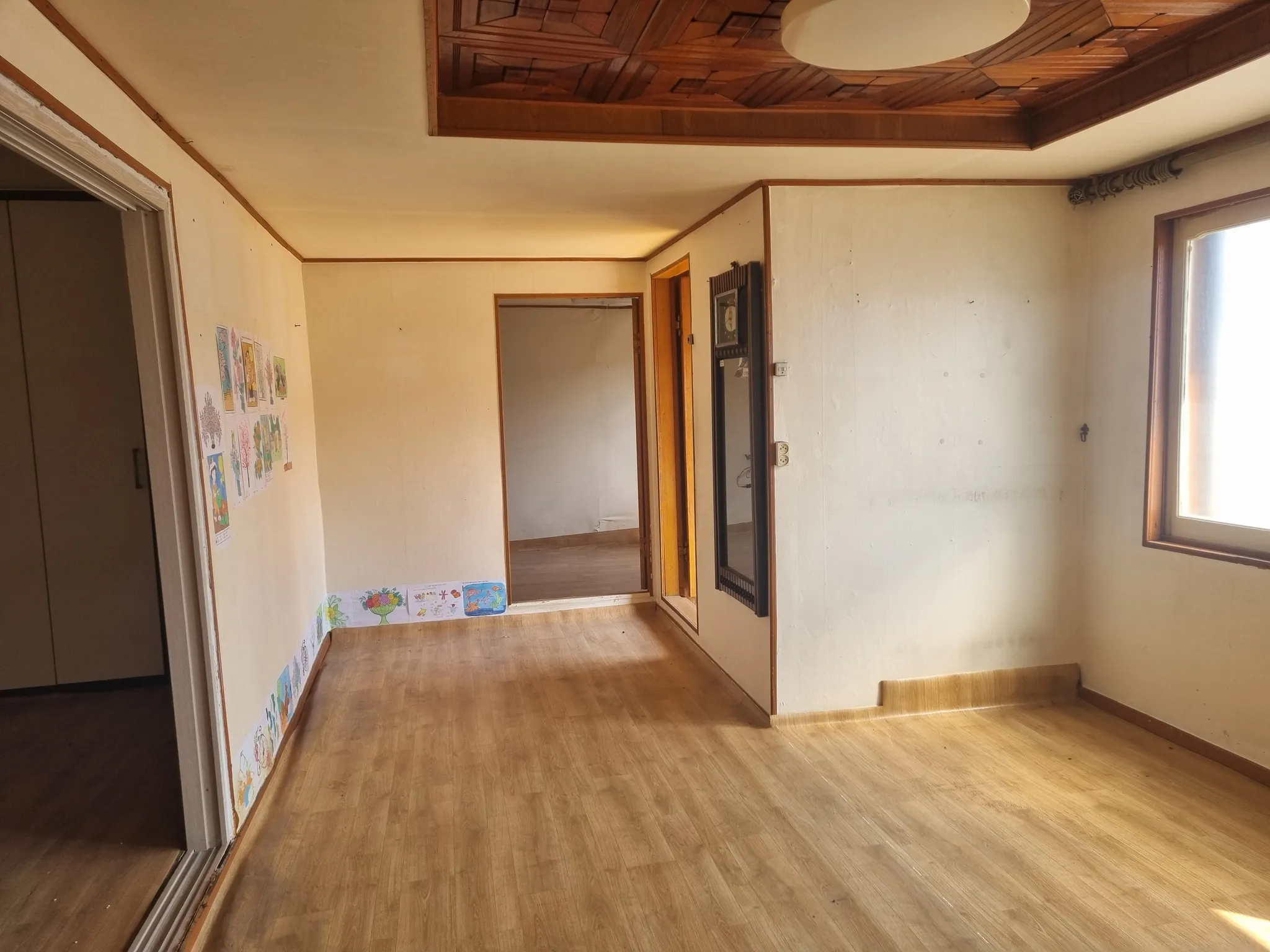 Country House for Sale in Jecheon, North Chungcheong Province, with a Spacious Yard and Land for a Vegetable Garden photo 9