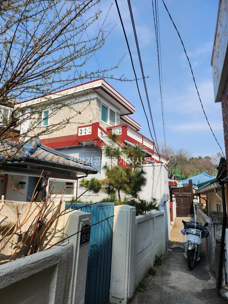 Two-Story Detached House for Sale in Gyo-dong, Gangneung-si, Gangwon-do; Remodeling Needed photo 2