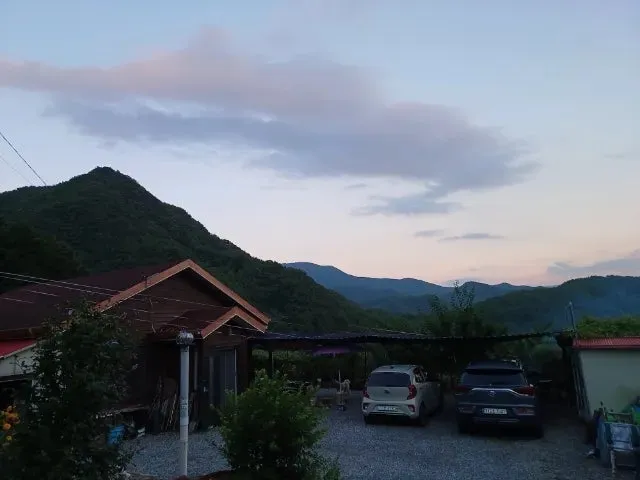 South-Facing Country House for Sale in Jeongseon, Gangwon-do, with 400 Pyeong of Land and Fields photo 5