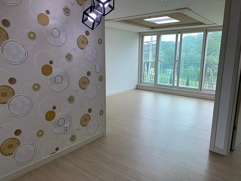 Rural-Style Villa for Sale in Songak-eup, Dangjin-si, Chungcheongnam-do — Top Floor with Open Views at the Front and Back photo 8