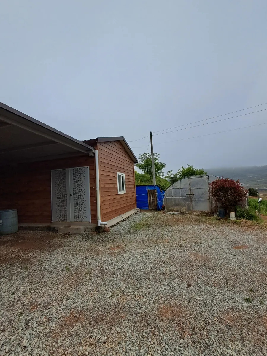 전남 해남군 화산면 방 2개와 밭을 함께 매매하는 전원주택 사진 4