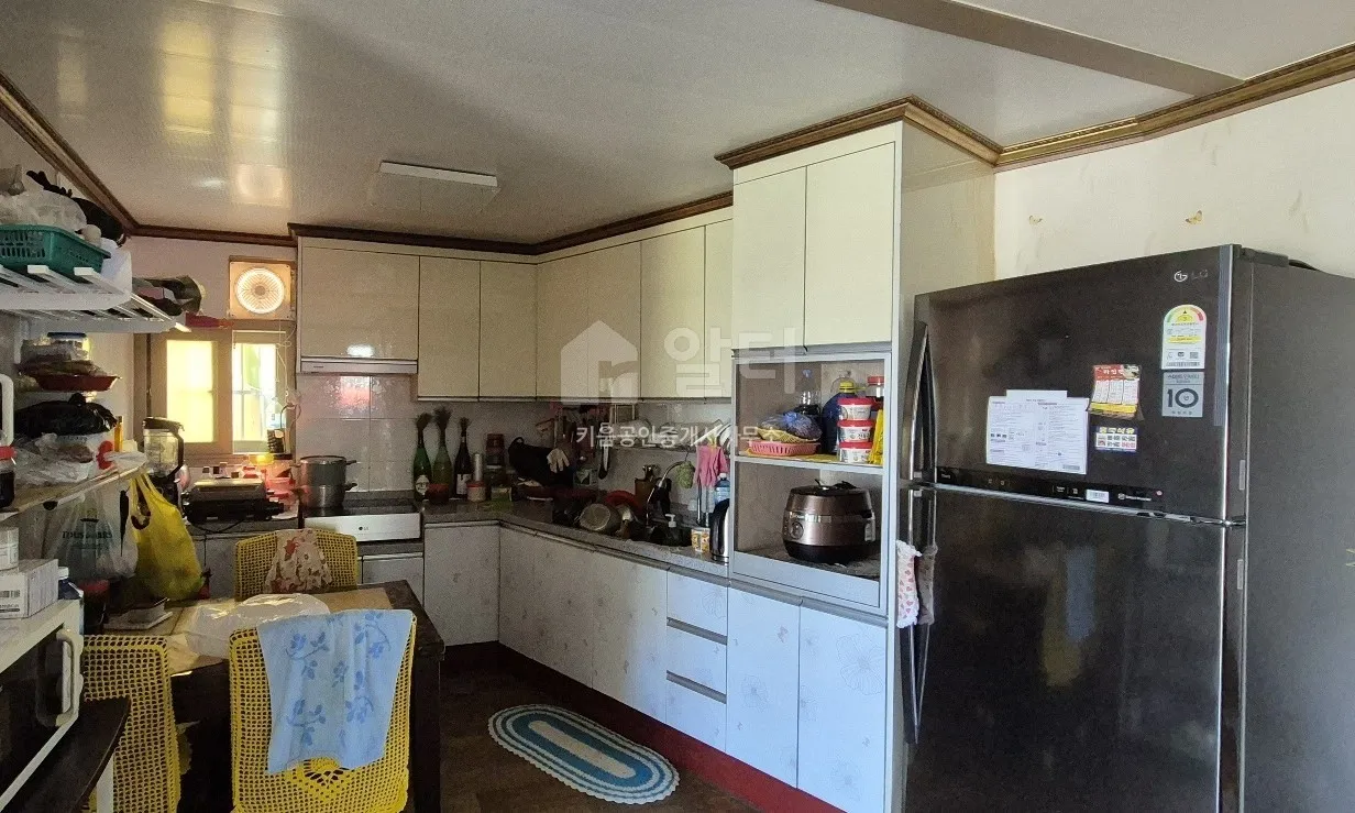Remodeled Detached House for Sale in Bongsan-dong, Yeosu-si, Jeonnam Gwangju Integrated Special City photo 4