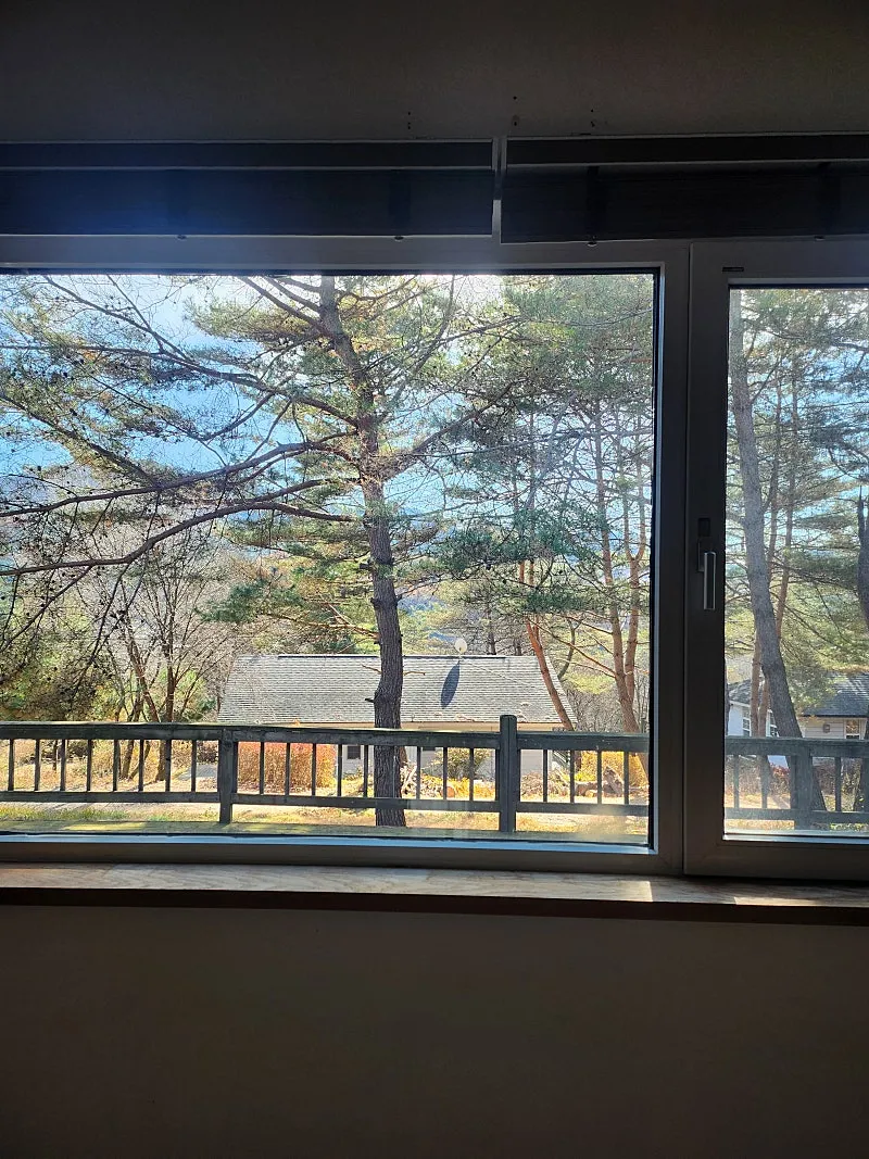Two-Story, Due-South-Facing Wooden Country House for Sale in Dunnae, Hoengseong, Gangwon-do; Lot Approx. 240 Pyeong photo 6