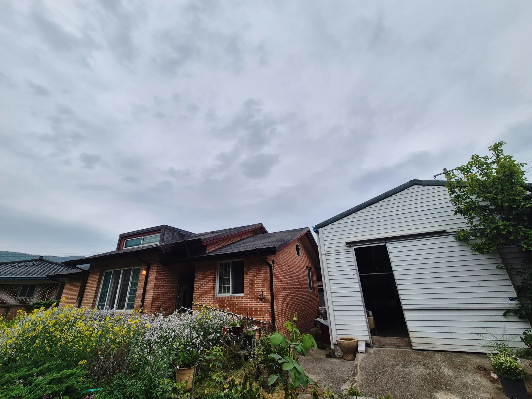 House with Warehouse for Sale in Samsan-myeon, Haenam-gun, Jeonnam-Gwangju Special City photo 2