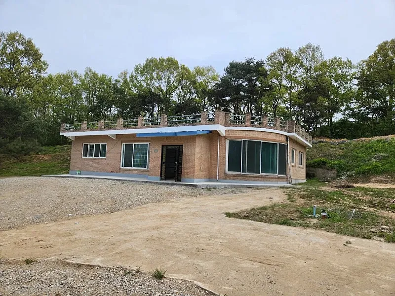 인천 강화 전원주택 매매, 고려저수지 조망과 리모델링 완료 사진 2