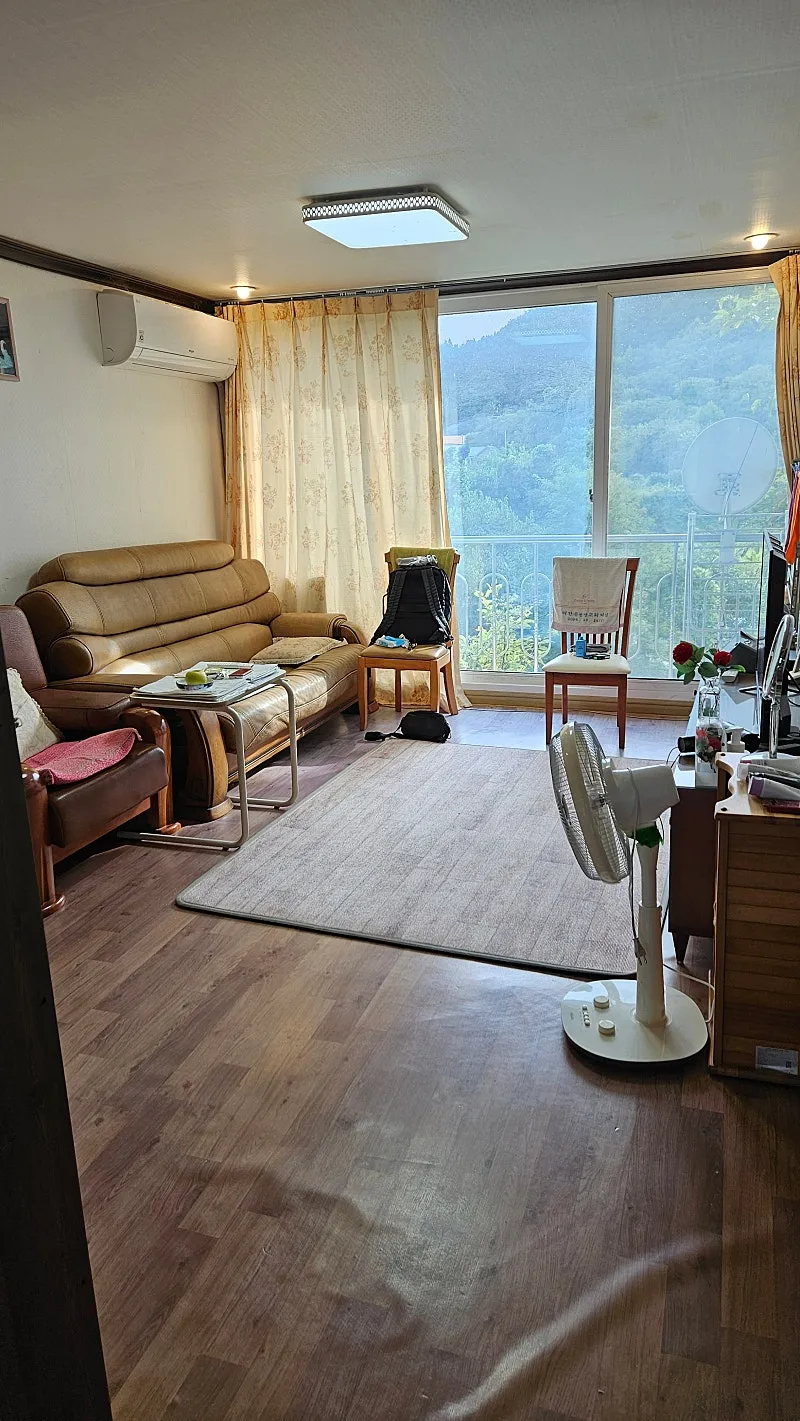 KRW 39 Million Multi-Family Home for Sale in Ganghyeon-myeon, Yangyang-gun, Gangwon-do, Near Seoraksan photo 4