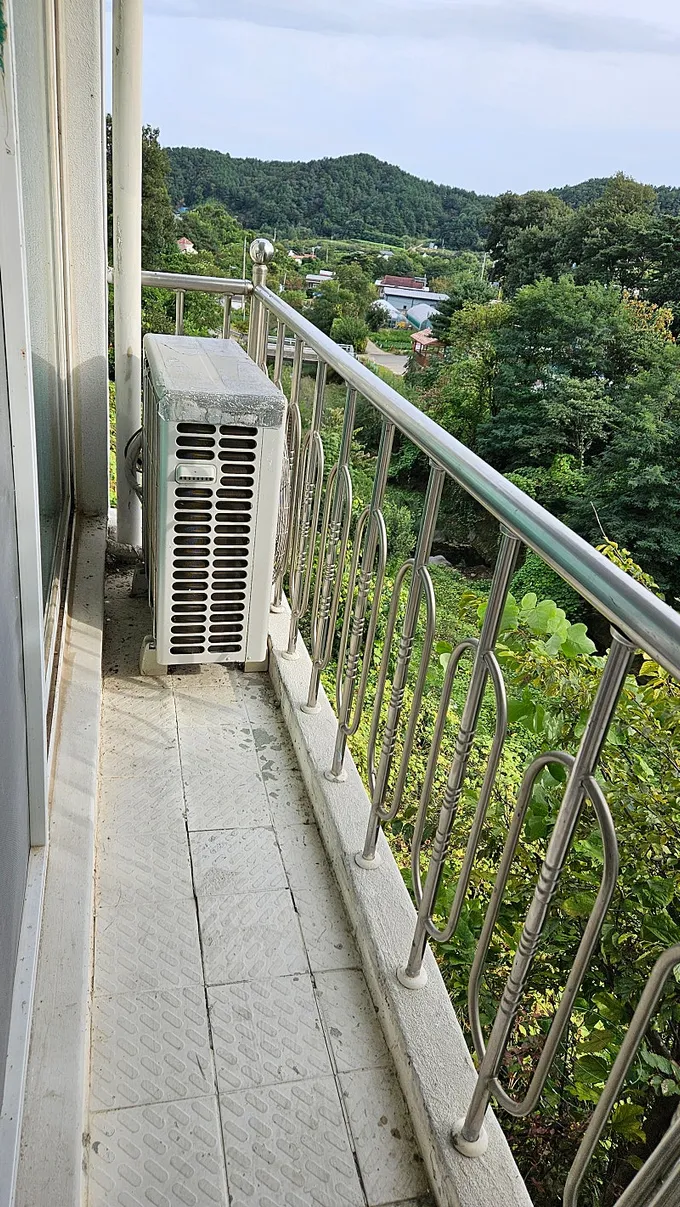 KRW 39 Million Multi-Family Home for Sale in Ganghyeon-myeon, Yangyang-gun, Gangwon-do, Near Seoraksan photo 5