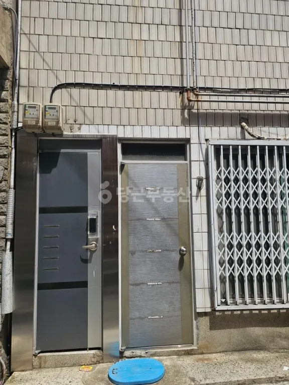 부산 사하구 장림동 3층 전원주택 매매, 연면적 33.1㎡ 매물 사진