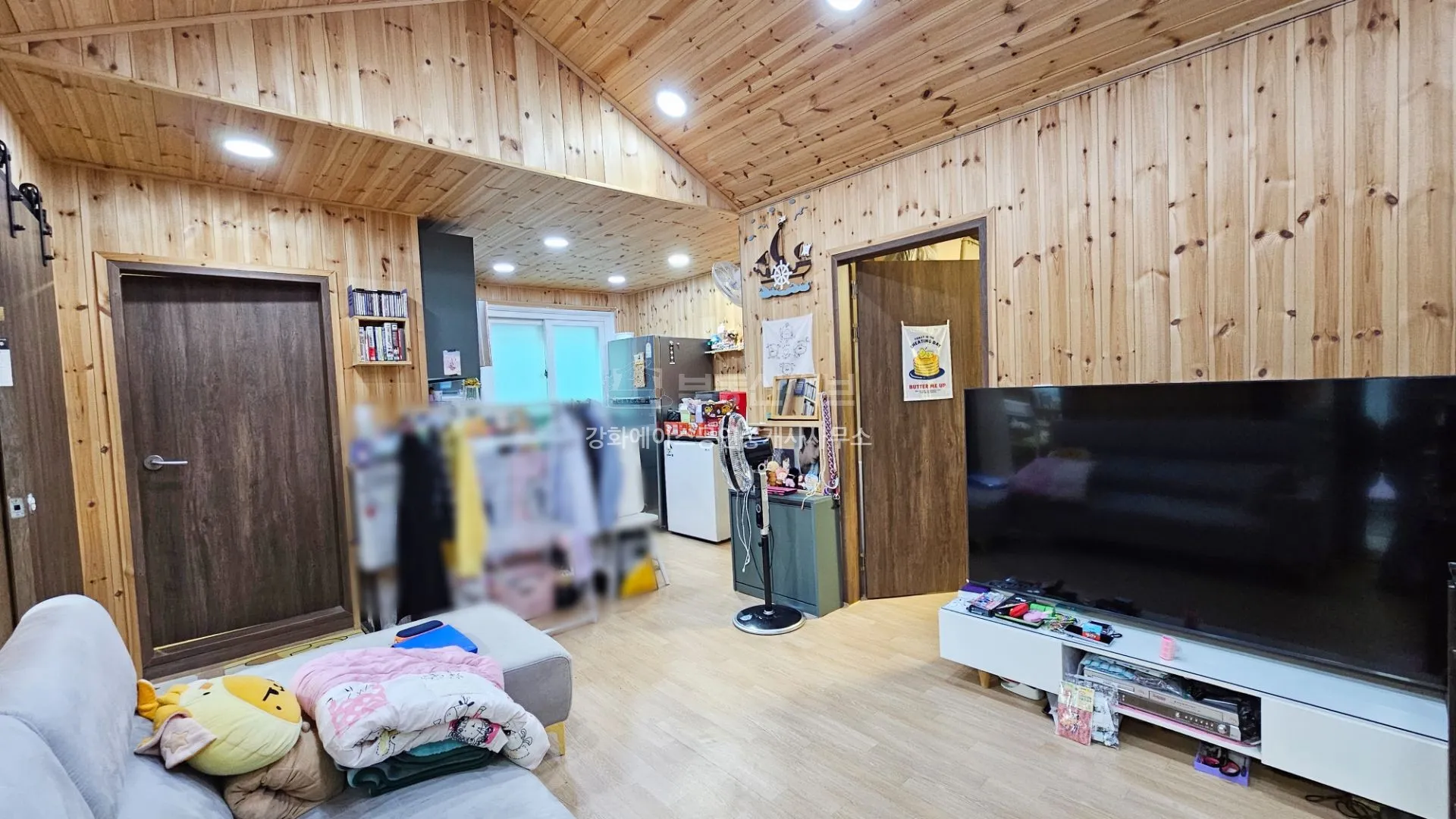 Fully Renovated Detached House for Sale in Ganghwa-eup, Ganghwa-gun, Incheon, Land 130㎡ photo 2