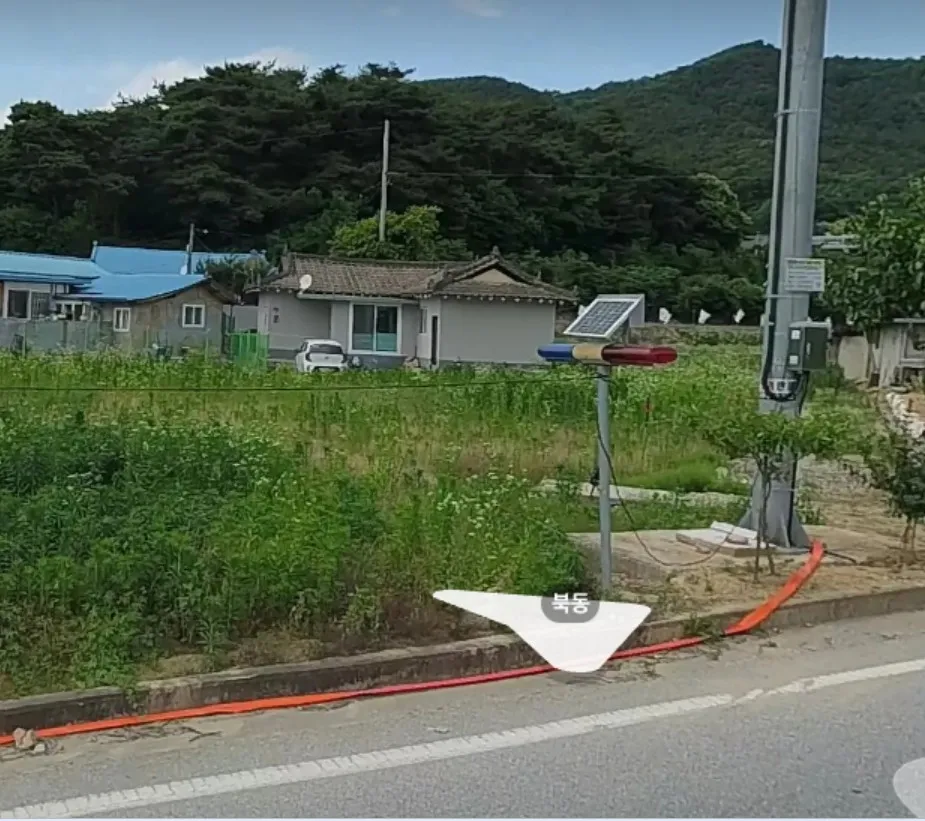 Detached House for Sale in Seokjeong-ri, Yecheon-eup, Yecheon, Gyeongbuk; 520㎡ Lot photo 2