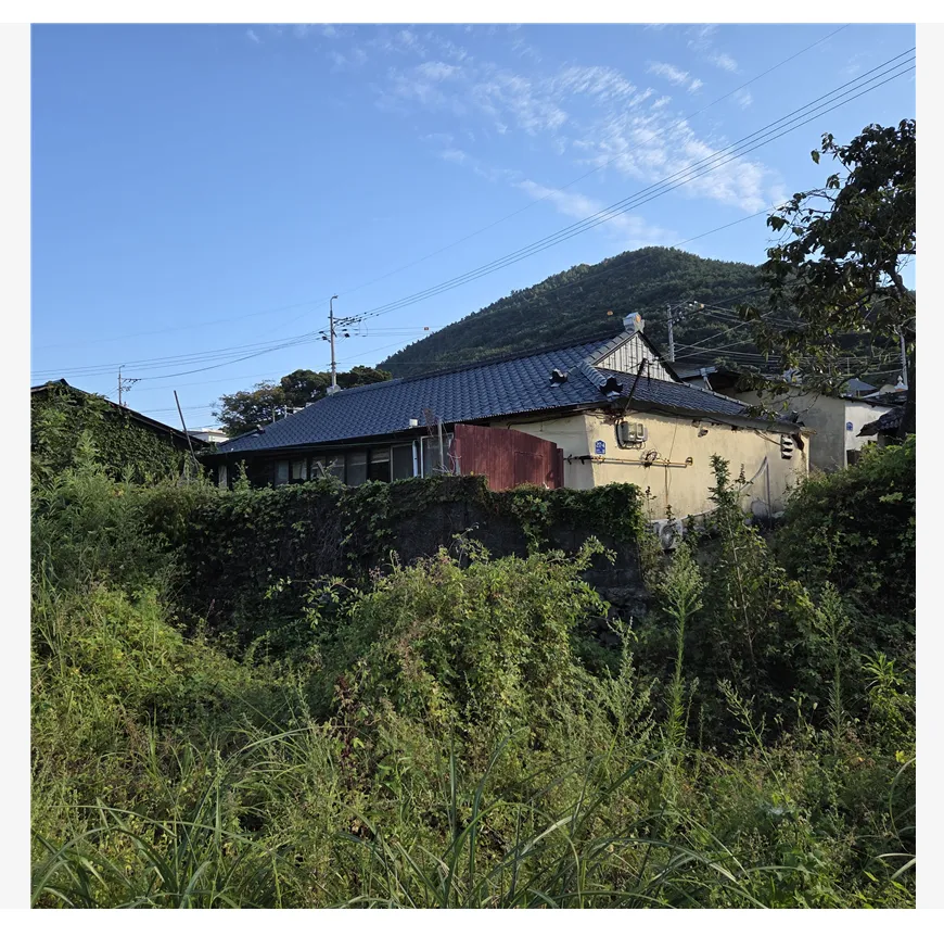 Rural Detached House for Sale in Nam-myeon, Namhae-gun, Gyeongsangnam-do, with One Outbuilding photo 5