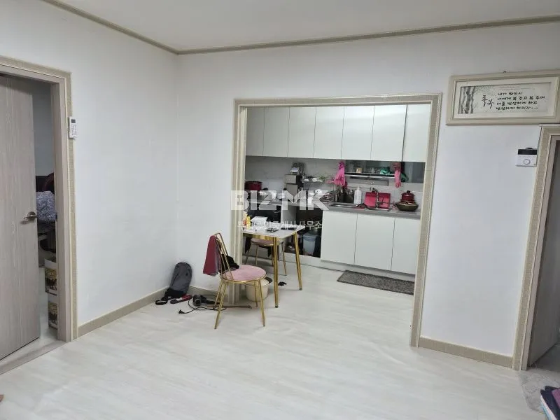 Remodeled House for Sale in Guk-dong, Yeosu, Jeonnam-Gwangju Special Integrated City, with a View of Gubongsan photo 5