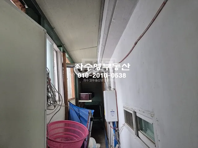 Renovated Detached House for Sale in Chungmu-dong, Yeosu-si, Jeonnam-Gwangju Integrated Special City, with Spacious Yard and Rooftop photo 8