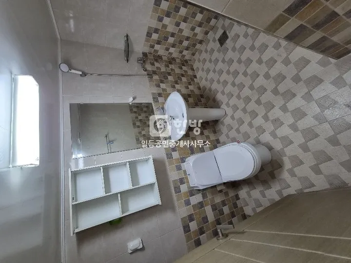 Detached House for Sale in Samdo 2-dong, Jeju, Jeju Island, Land 99㎡ · 3 Bedrooms photo 10