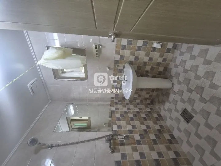 Detached House for Sale in Samdo 2-dong, Jeju, Jeju Island, Land 99㎡ · 3 Bedrooms photo 3