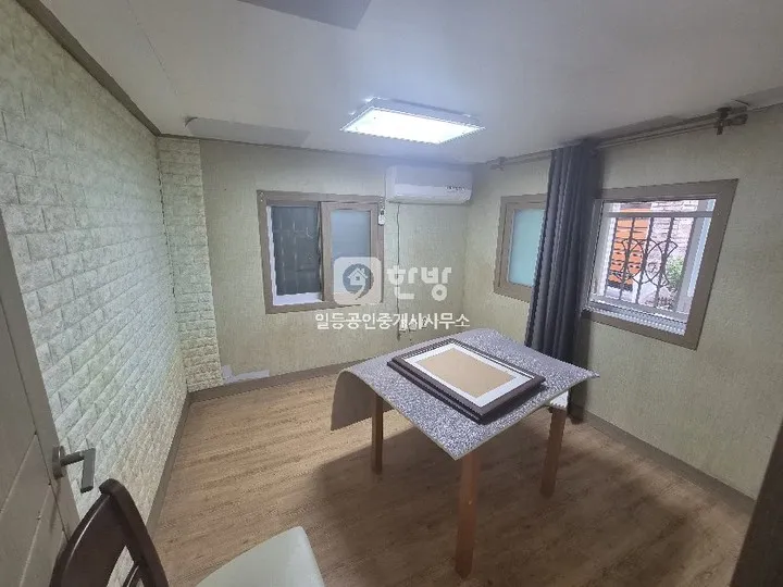 Detached House for Sale in Samdo 2-dong, Jeju, Jeju Island, Land 99㎡ · 3 Bedrooms photo 2