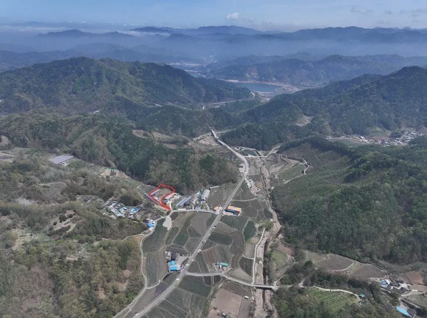 915-Pyeong Plot and Farm Shed for Sale in Sadung-ri, Buhang-myeon, Gimcheon, Gyeongbuk photo 8