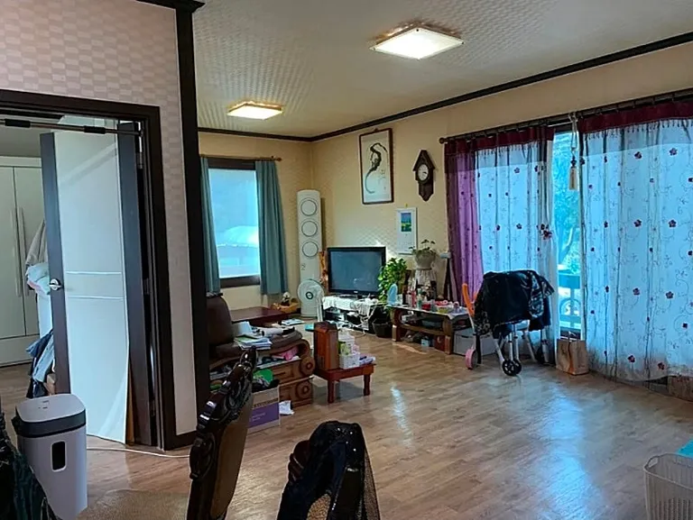 충청북도 단양 단층 전원주택 매매, 약 744평 토지 매물 사진