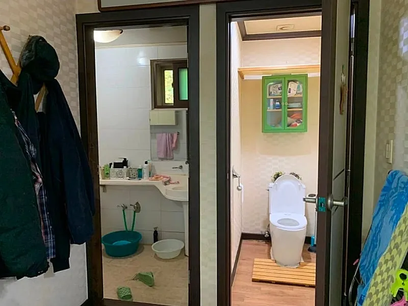 Single-Story Country Home for Sale in Danyang, Chungcheongbuk-do, on Approximately 744 Pyeong of Land photo 5