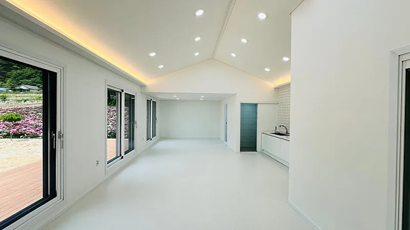Second Homes for Sale in Bongyang-eup, Jecheon-si, North Chungcheong Province, with 550 pyeong of Land and 3 Houses photo 8