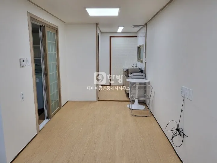 Detached House for Sale in Donam-dong, Jeju-si, Jeju-do; Two Separate Studio Units photo 6