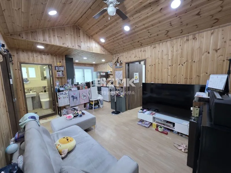 Fully Renovated Single-Story Detached House for Sale in Ganghwa-eup, Ganghwa-gun, Incheon, with Yard and Basement Storage photo 7