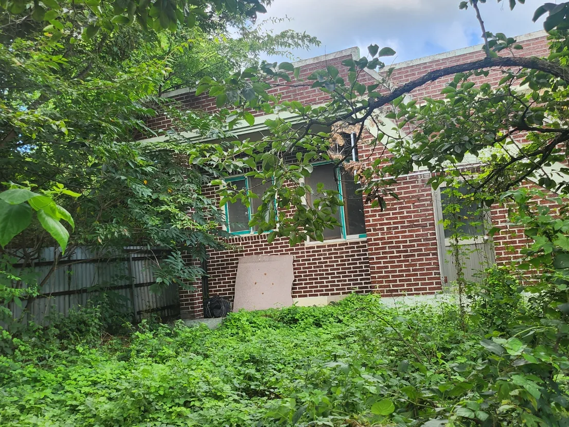 Rural Brick House for Sale in Damyang, Jeollanam-do, with a Large Garden and 703㎡ of Land photo 2