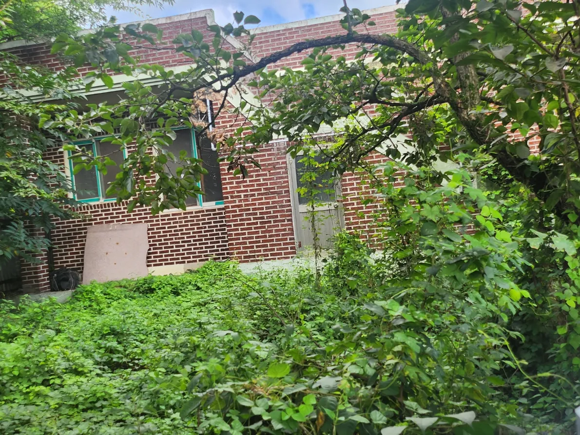 Rural Brick House for Sale in Damyang, Jeollanam-do, with a Large Garden and 703㎡ of Land photo 6