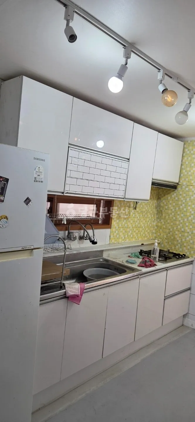 Single-Story Detached House for Sale in Sujeong-dong, Dong-gu, Busan, 74㎡ Gross Floor Area photo 5