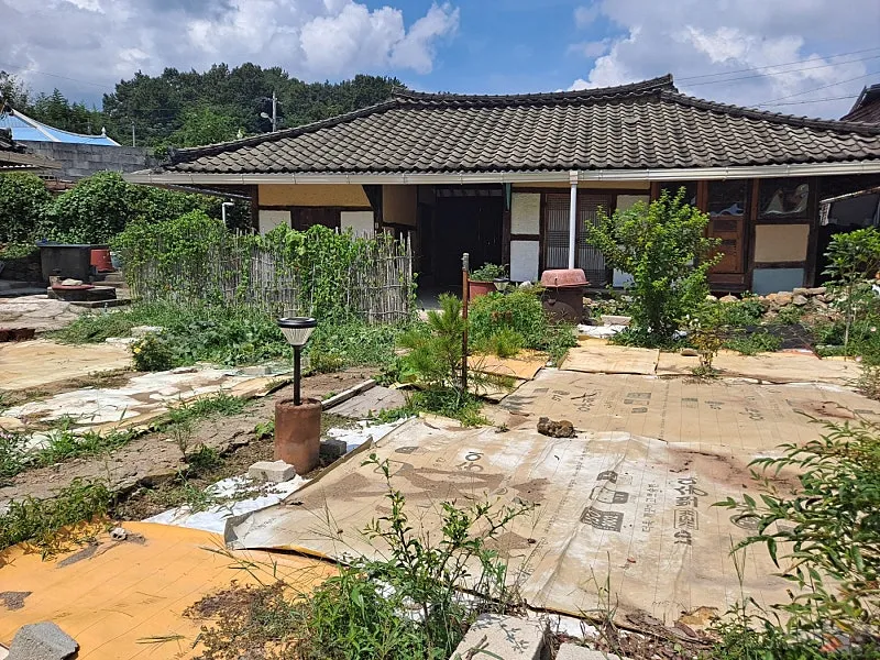 Renovated Hanok Country House for Sale in Dohwa-myeon, Goheung-gun, Jeollanam-do photo 3