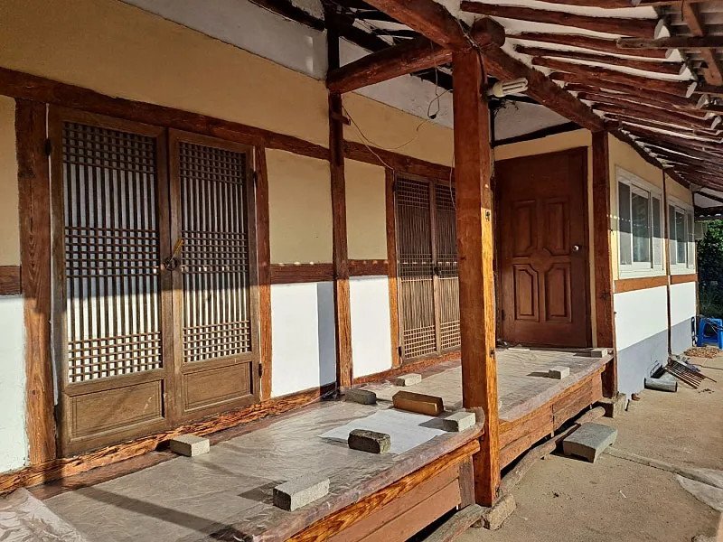 Renovated Hanok Country House for Sale in Dohwa-myeon, Goheung-gun, Jeollanam-do photo 4