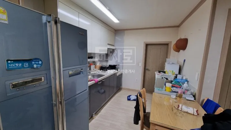Two-Story Detached House for Sale in Dongsan-dong, Yeosu, Jeonnam-Gwangju Integrated Special City; Remodeling Completed photo 2