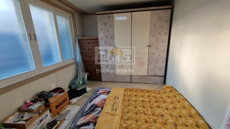 Two-Story Detached House for Sale in Dongsan-dong, Yeosu, Jeonnam-Gwangju Integrated Special City; Remodeling Completed photo 7