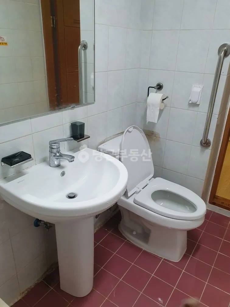 For Sale: Sinjeonwon Villa in Namsan-dong, Geumjeong-gu, Busan, Exclusive Area 50.45㎡, Two Rooms or More photo 5