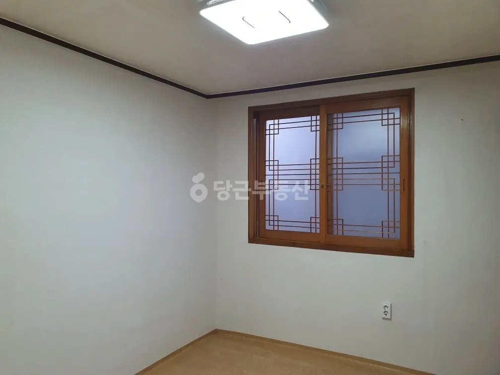 For Sale: Sinjeonwon Villa in Namsan-dong, Geumjeong-gu, Busan, Exclusive Area 50.45㎡, Two Rooms or More photo 3
