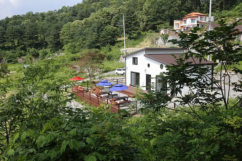 Rural House for Sale with Terrace and Vegetable Garden in Sang-myeon, Gapyeong-gun, Gyeonggi-do photo 10