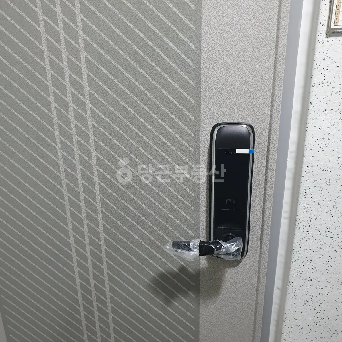 Busan Nam-gu Yongho-dong Villa for Sale, 49.5㎡ Exclusive Area, Two Rooms photo 2