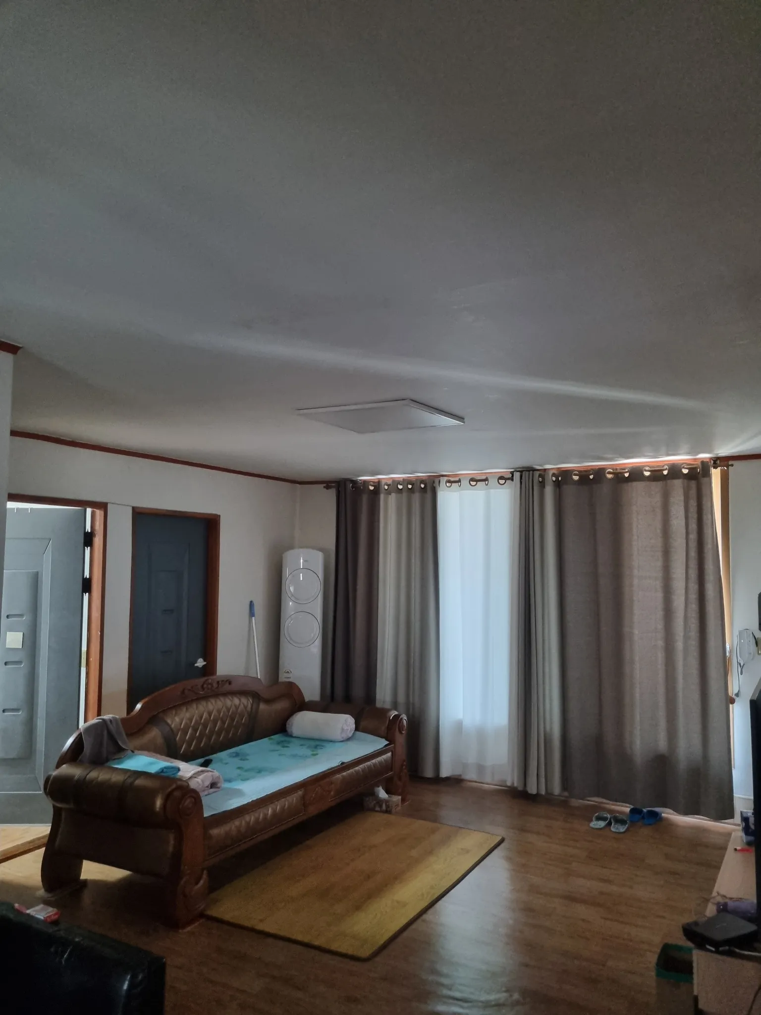 Detached House for Sale with a Scenic View and Yard in Dolsan-eup, Yeosu, Jeollanam-do photo 9