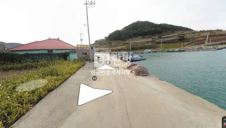 Detached House for Sale in Ando-ri, Nam-myeon, Yeosu, Jeonnam-Gwangju Integrated Special City, Land 182㎡ photo 2