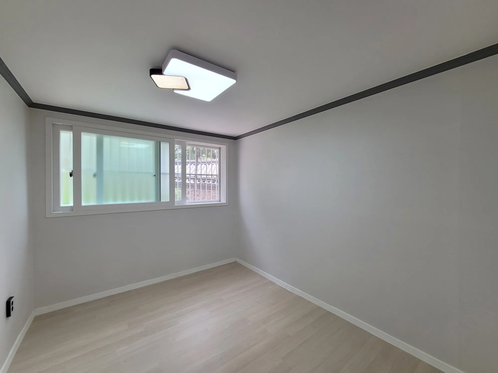 Three-Room Multi-Family Home for Sale Near the Station in Gyesan-dong, Gyeyang-gu, Incheon; Fully Renovated, Immediate Move-In photo 4