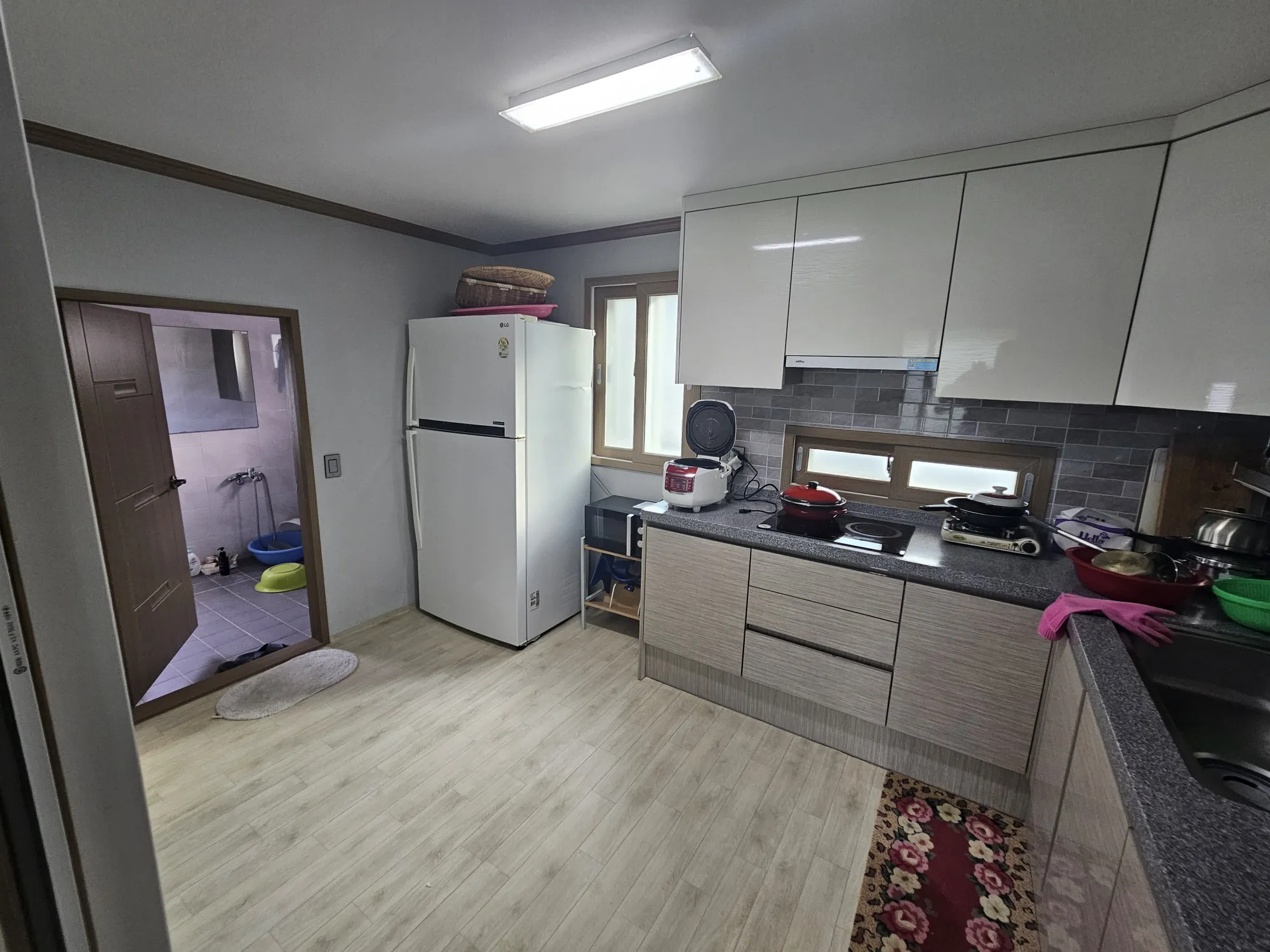 Fully remodeled country home for sale in Goryu-myeon, Goseong-gun, Gyeongsangnam-do photo 7