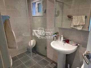 Detached House for Sale in Dolsan-eup, Yeosu, Jeonnam Gwangju Integrated Special City — Remodeled photo 8