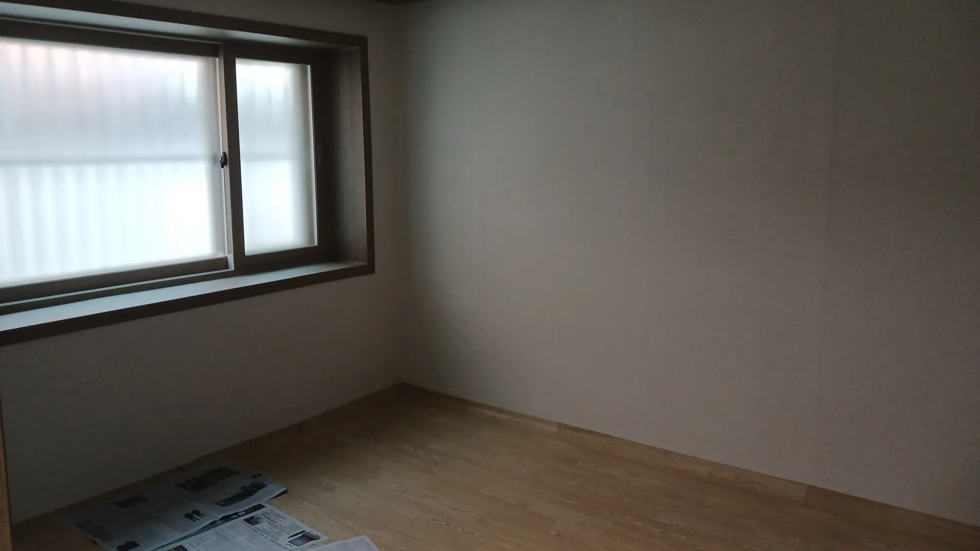 Detached House for Sale with Yard in Goejeong-dong, Saha-gu, Busan; South-Facing Living Room photo 2