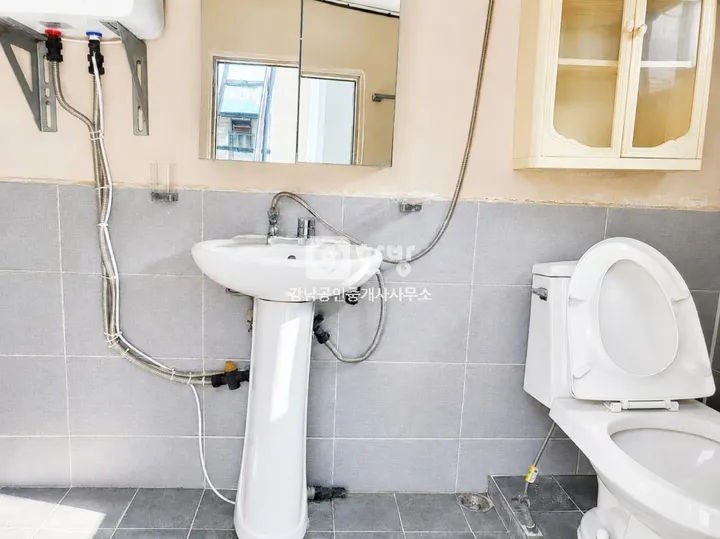 Two-Story Detached House for Sale by Yeondeungcheon Stream, Yeondeung-dong, Yeosu, Jeonnam–Gwangju Integrated Special City photo 10