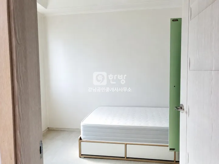 Two-Story Detached House for Sale by Yeondeungcheon Stream, Yeondeung-dong, Yeosu, Jeonnam–Gwangju Integrated Special City photo 5