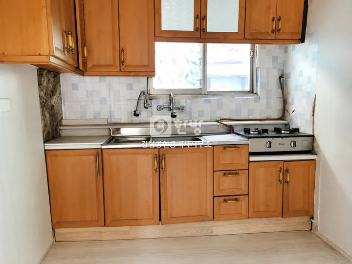 Two-Story Detached House for Sale by Yeondeungcheon Stream, Yeondeung-dong, Yeosu, Jeonnam–Gwangju Integrated Special City photo 8